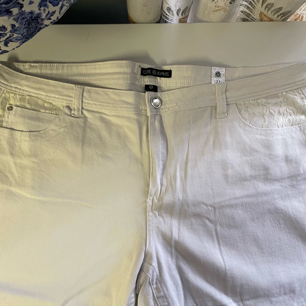 Capris
